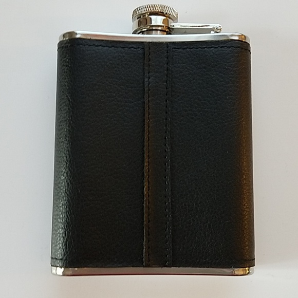 NEW Girls Night Flask - Picture 2 of 4